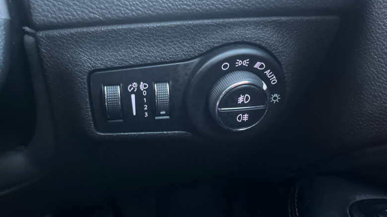 Jeep Compass 1.4 Multiair 170 Limited 5dr Auto Petrol Station Wagon